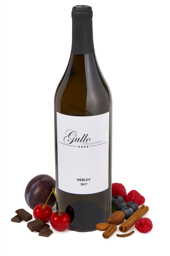 Gullo Collezione Merlot 2017 0,75l (gullo_merlot.png)